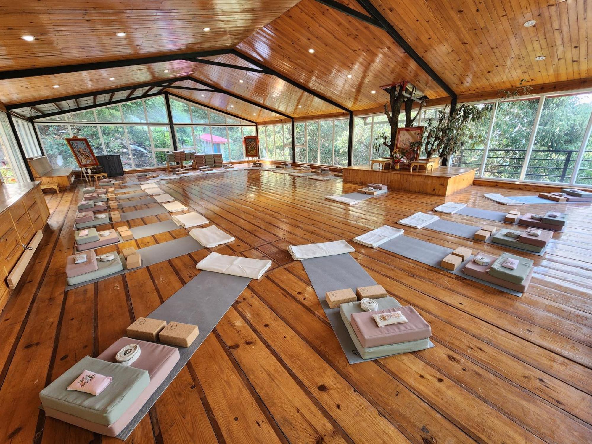 Dunagiri Retreat Dwarahat Extérieur photo
